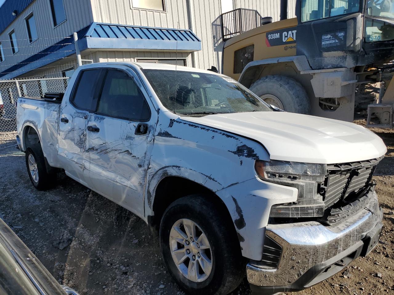 2020 Chevrolet Silverado VIN 1GCRYDED4LZ251591 Copart auction photo, all over damage thumbnail 4