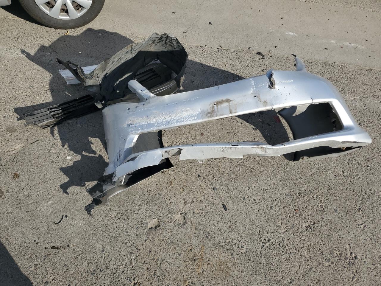 2011 Toyota Corolla VIN JTDBU4EE8B9163034 Copart auction photo, front end / side damage thumbnail 14