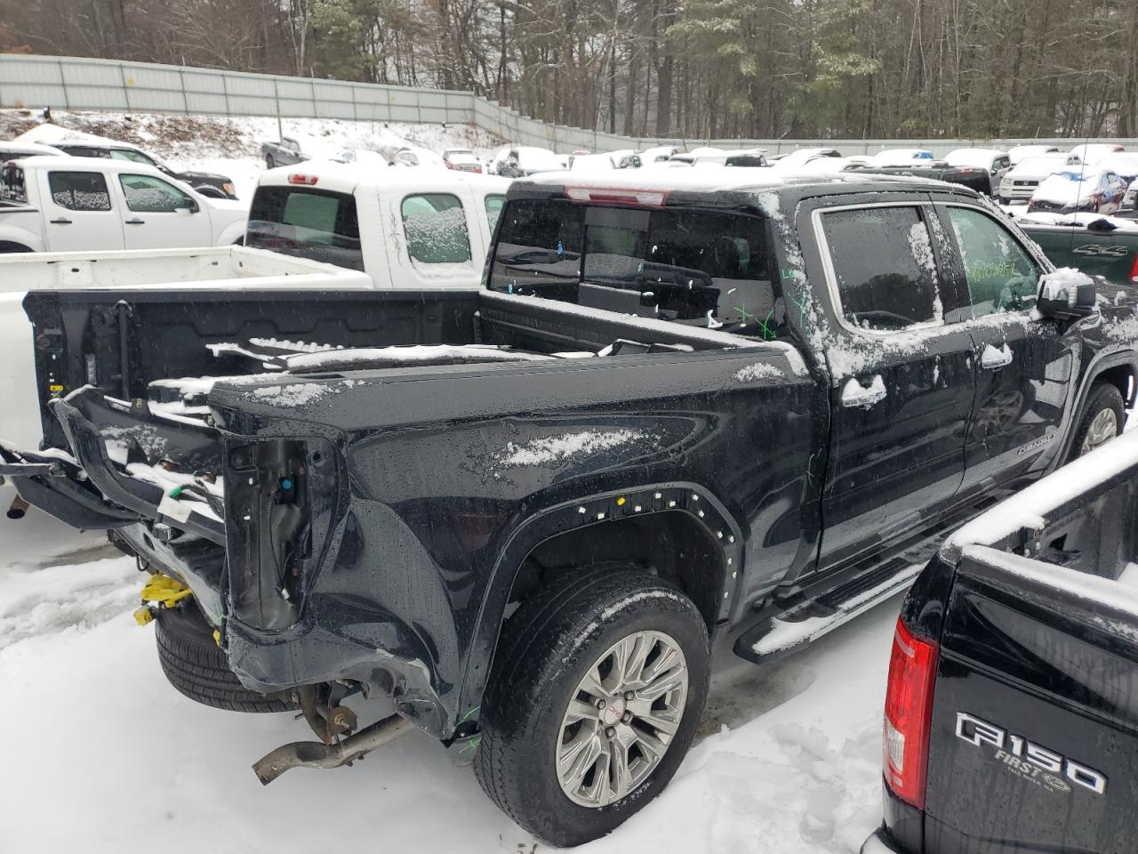 2021 GMC Sierra VIN 3GTU9FED9MG296546 Copart auction photo, rear end / front end damage thumbnail 3