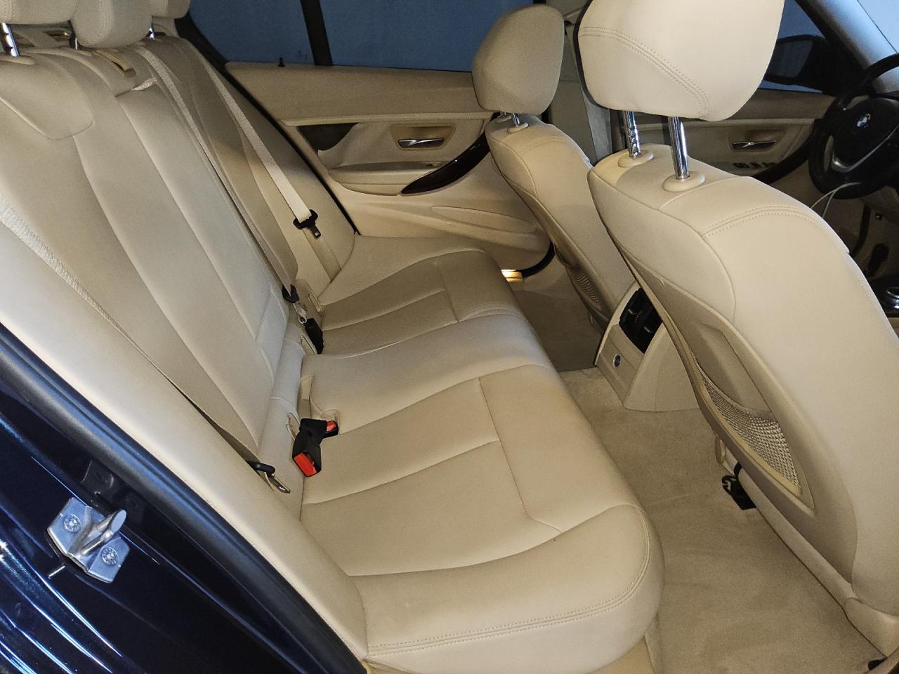 2014 BMW 3er VIN WBA3B5C56EP539973 Copart auction photo, mechanical damage thumbnail 10