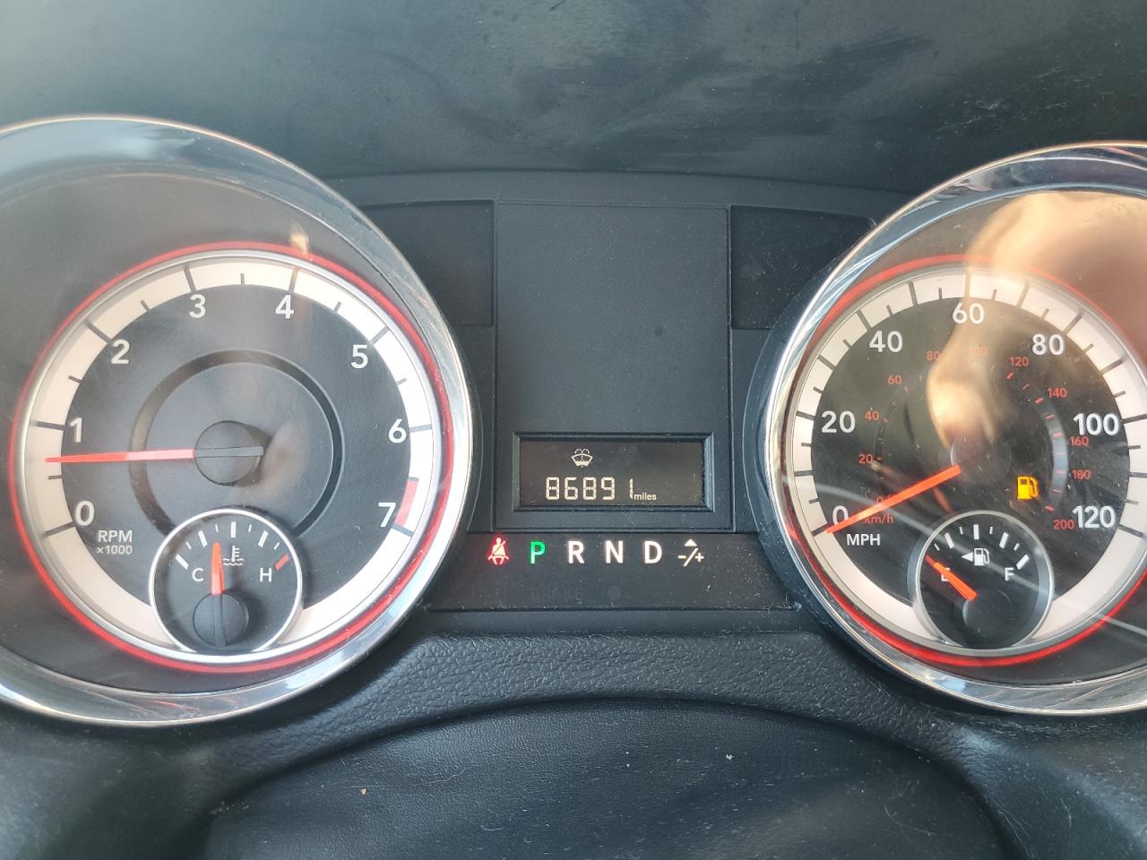 2019 Dodge Caravan VIN 2C4RDGCG5KR672027 Copart auction photo, rear end / minor dent/scratches damage thumbnail 9