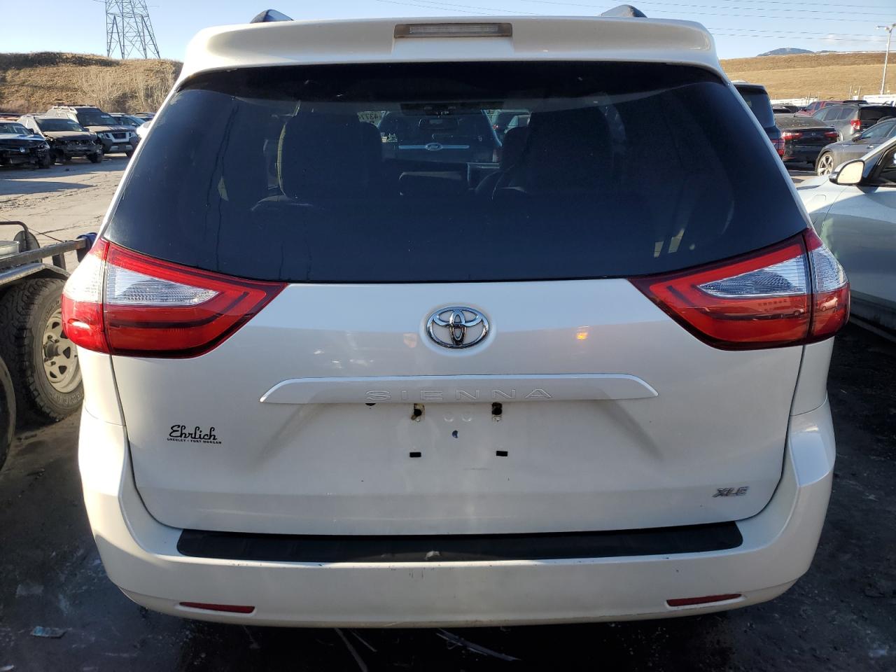 2017 Toyota Sienna VIN 5TDYZ3DC0HS828573 Copart auction photo, hail / front end damage thumbnail 6
