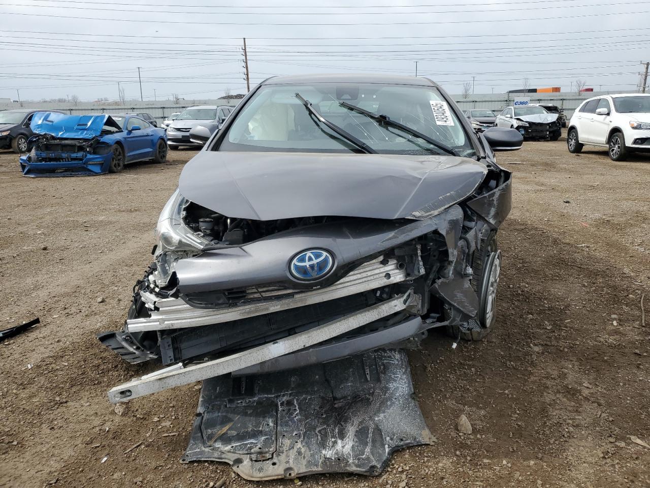 2018 Toyota Prius VIN JTDKBRFU2J3596083 Copart auction photo, front end / side damage thumbnail 5