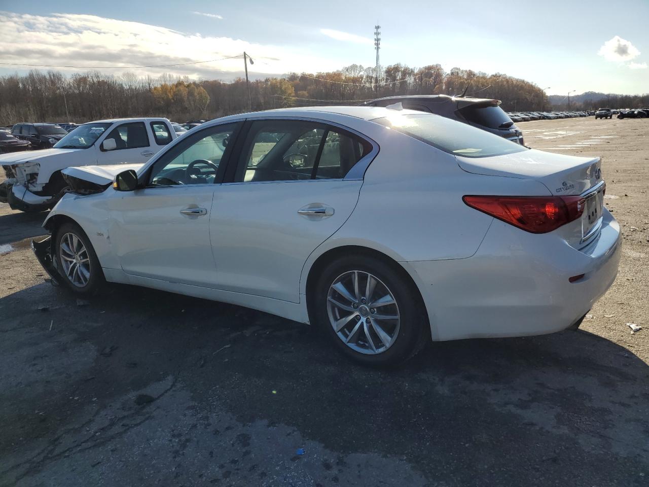 2016 Infiniti Q50 VIN JN1EV7AP8GM302332 Copart auction photo, front end / minor dent/scratches damage thumbnail 2