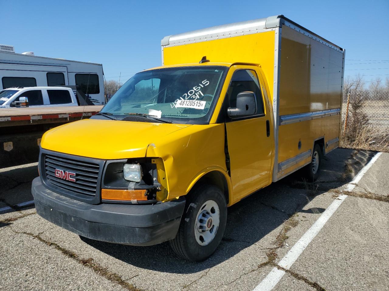2017 GMC Savana VIN 1GD07RFF2H1902291 - Copart auction photo