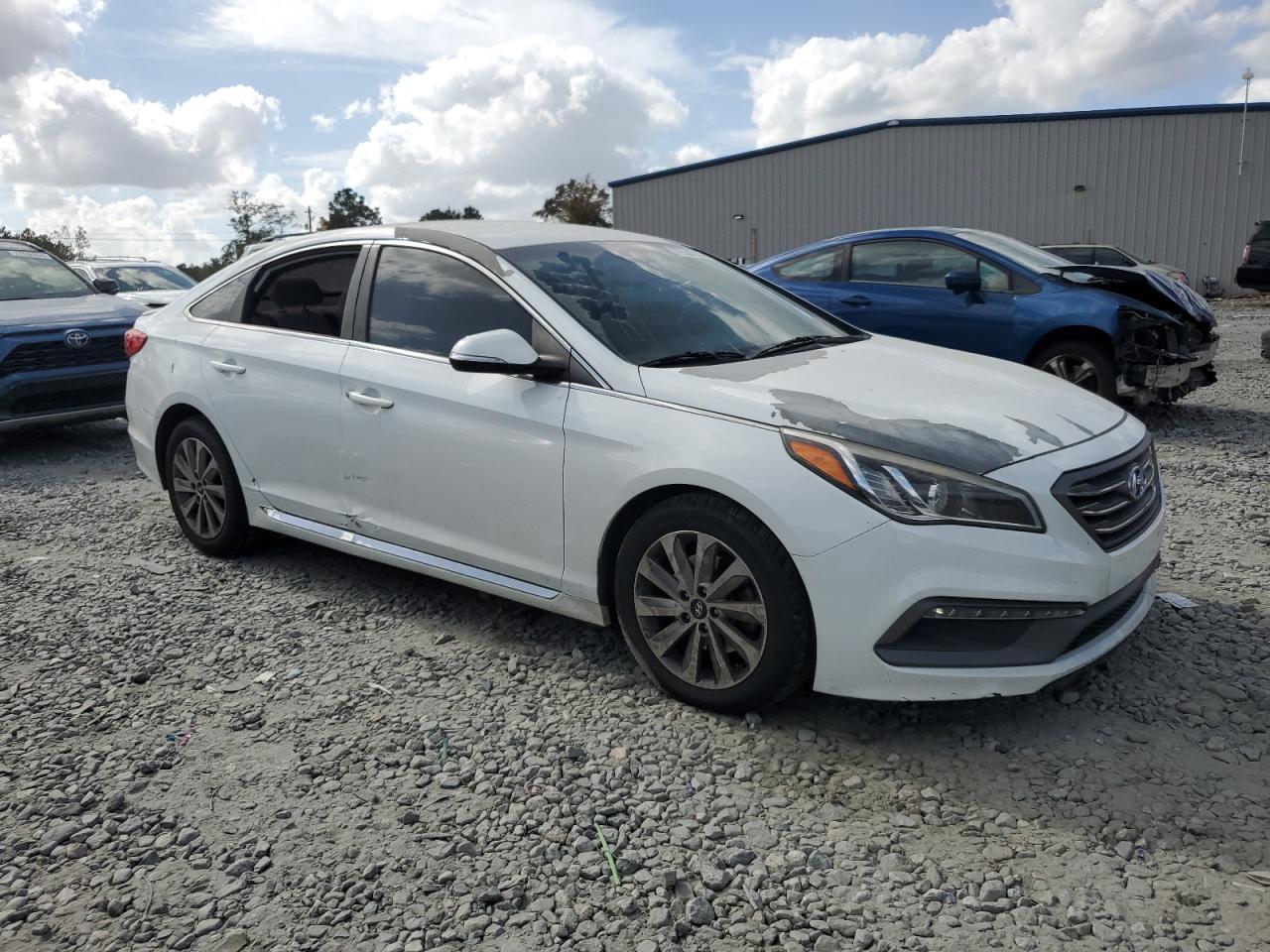 2017 Hyundai Sonata VIN 5NPE34AF6HH479949 Copart auction photo, side / front end damage thumbnail 4
