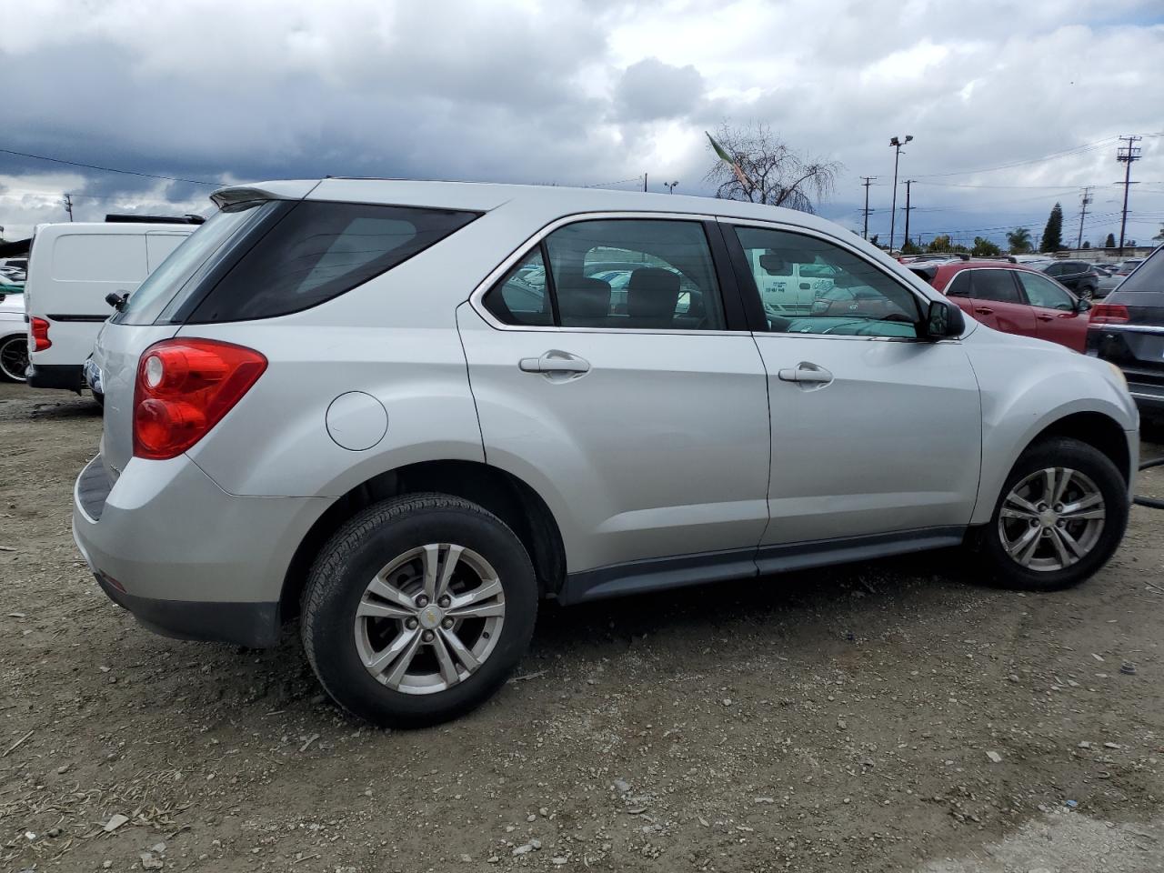 2013 Chevrolet Equinox VIN 1GNALBEK3DZ127853 Copart auction photo, front end / rear end damage thumbnail 3