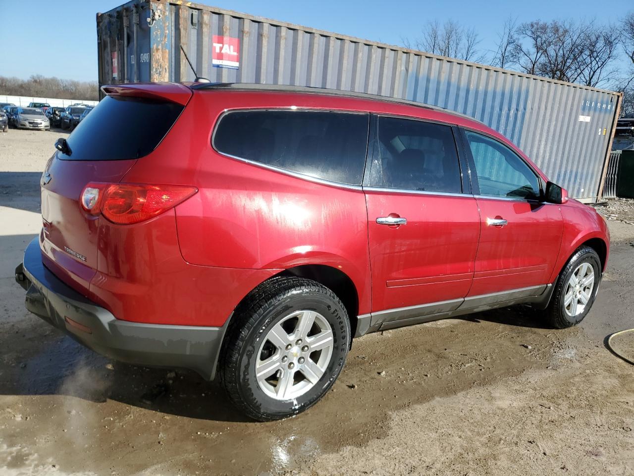 2012 Chevrolet Traverse VIN 1GNKRGED3CJ135966 Copart auction photo, side / front end damage thumbnail 3