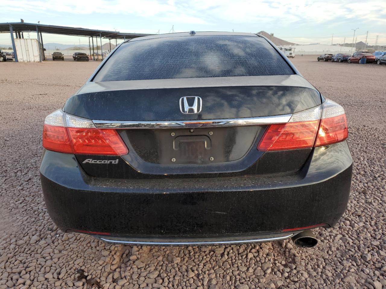 2015 Honda Accord VIN 1HGCR2F83FA263468 Copart auction photo, side / front end damage thumbnail 6