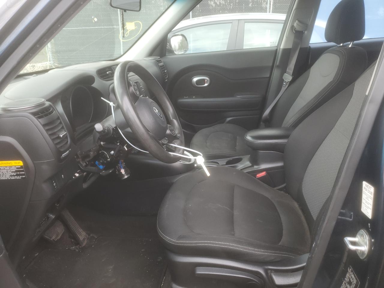 2017 KIA Soul VIN KNDJP3A5XH7422517 Copart auction photo, vandalism / front end damage thumbnail 7
