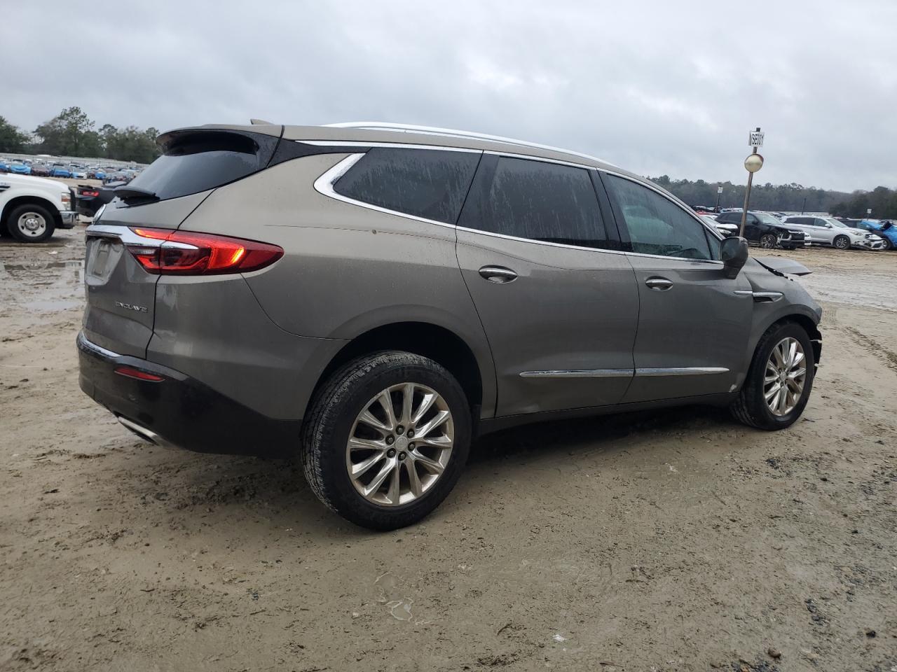 2018 Buick Enclave VIN 5GAERCKW3JJ192848 Copart auction photo, front end damage thumbnail 3