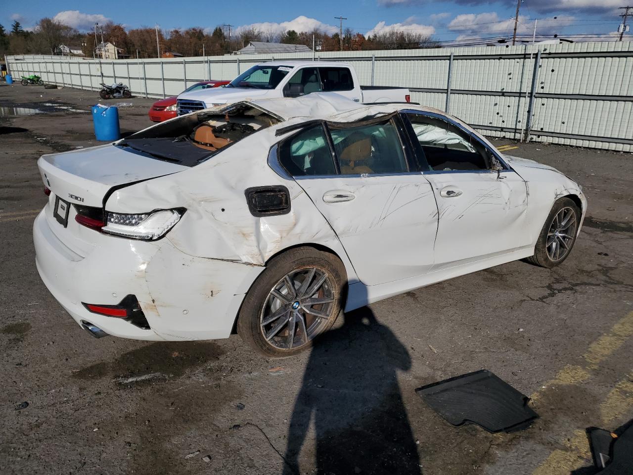 2021 BMW 3er VIN 3MW5R7J03M8C12578 Copart auction photo, rollover damage thumbnail 3