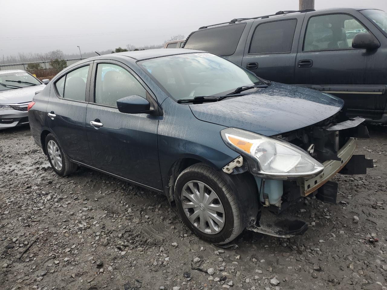 2015 Nissan Versa VIN 3N1CN7APXFL870422 Copart auction photo, front end damage thumbnail 4