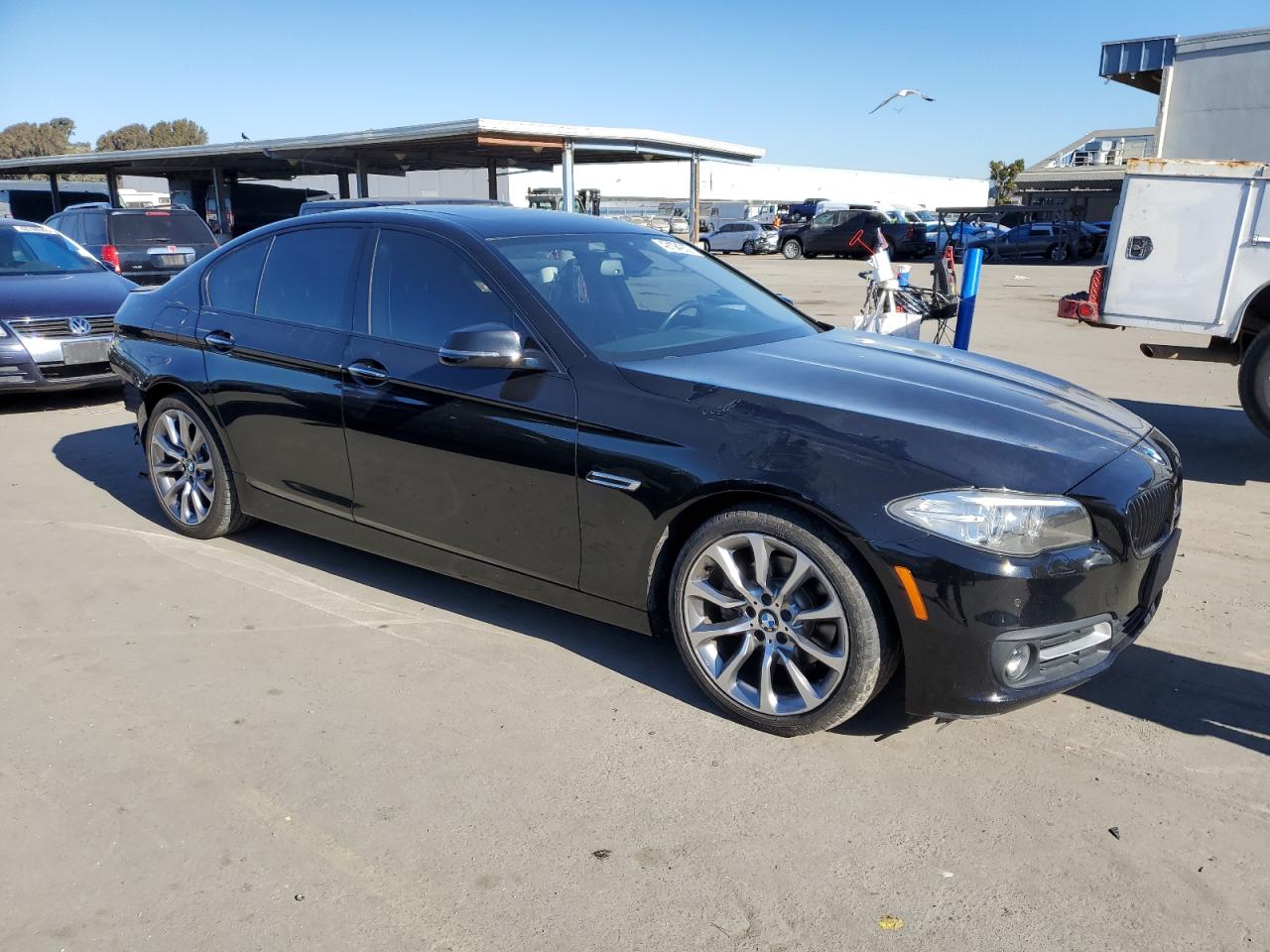 2016 BMW 5er VIN WBA5A5C5XGG346918 Copart auction photo, rear end damage thumbnail 4
