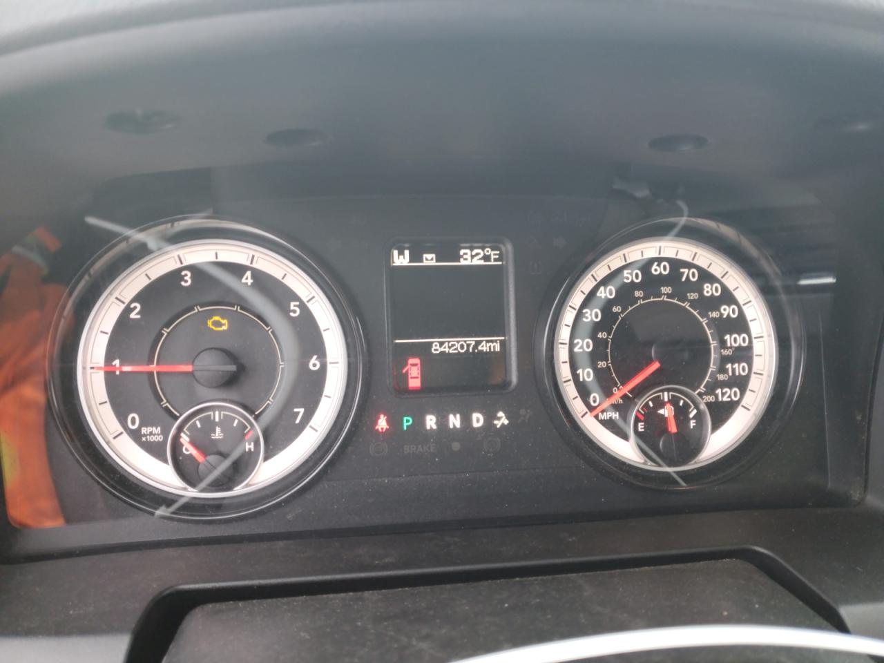 2018 RAM 1500 VIN 1C6RR7FG9JS320537 Copart auction photo, front end / rear end damage thumbnail 9