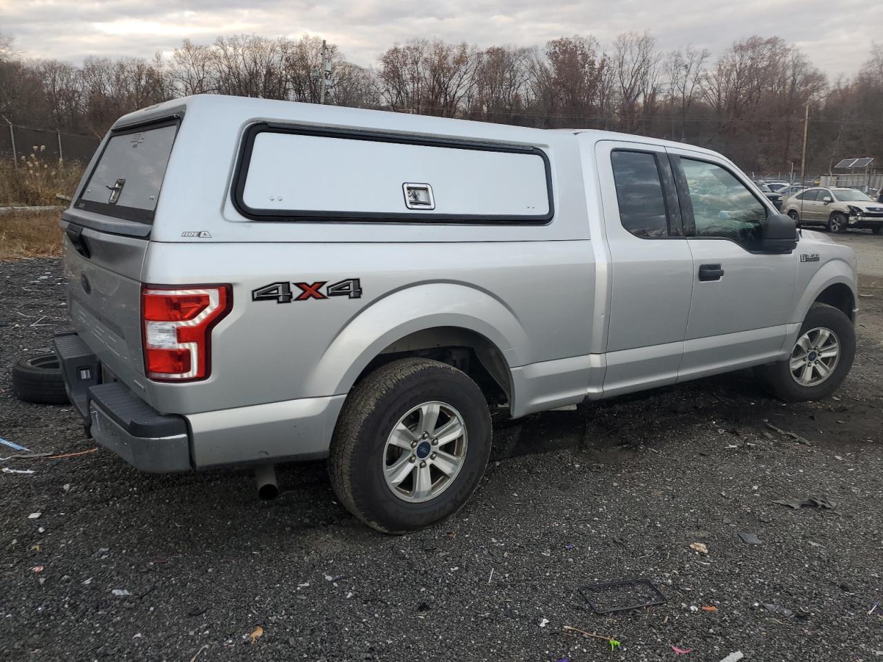 2019 Ford F-150 VIN 1FTEX1EP4KFA85812 Copart auction photo, minor dent/scratches damage thumbnail 3