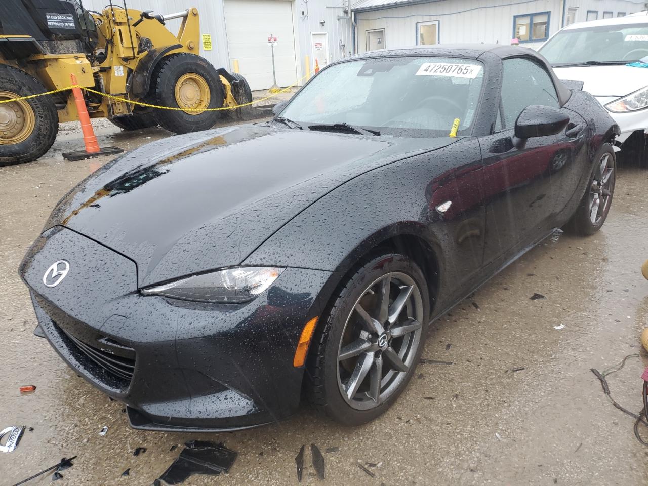 2020 Mazda MX-5 VIN JM1NDAD72L0410651