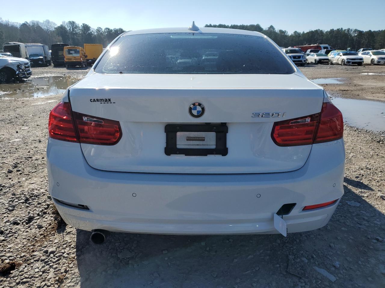 2015 BMW 3er VIN WBA3B1G58FNT64786 Copart auction photo, all over damage thumbnail 6