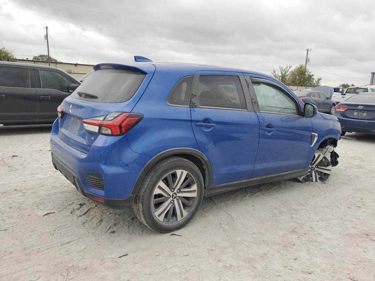 2020 Mitsubishi Outlander VIN JA4AR3AU2LU023476 Copart auction photo, front end damage thumbnail 3