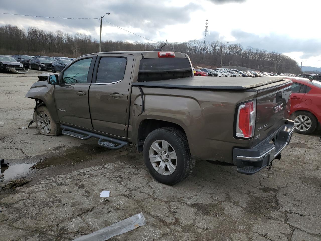 2016 GMC Canyon VIN 1GTG5CE33G1261535 Copart auction photo, front end damage thumbnail 2