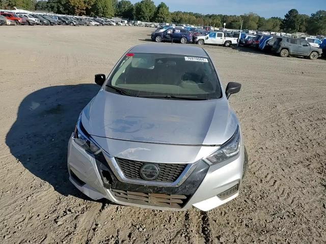 2020 Nissan Versa VIN 3N1CN8DV3LL883282 Copart auction photo, front end / minor dent/scratches damage thumbnail 10