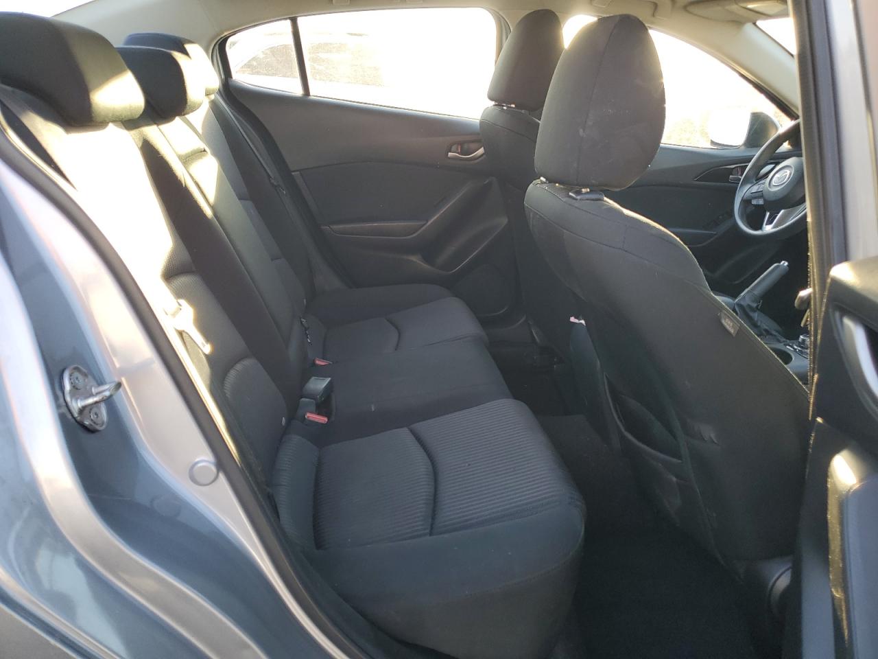 2016 Mazda 3 VIN JM1BM1U7XG1336317 Copart auction photo, front end damage thumbnail 10