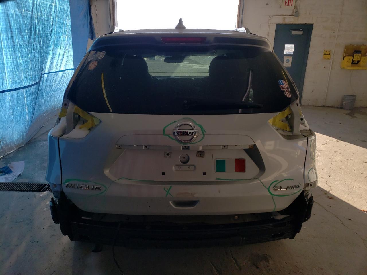 2017 Nissan Rogue VIN 5N1AT2MVXHC745907 Copart auction photo, rear end / side damage thumbnail 6