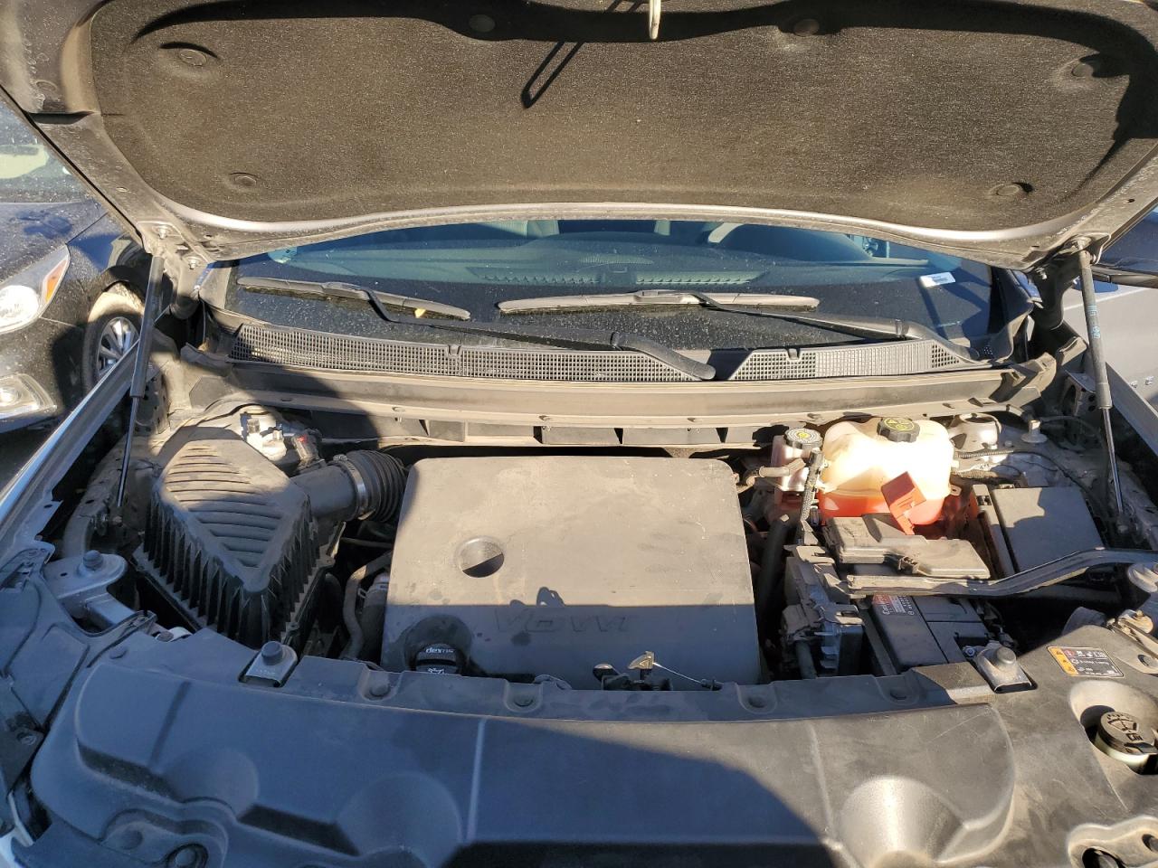 2019 Chevrolet Traverse VIN 1GNEVFKW3KJ279654 Copart auction photo, rear end / minor dent/scratches damage thumbnail 12