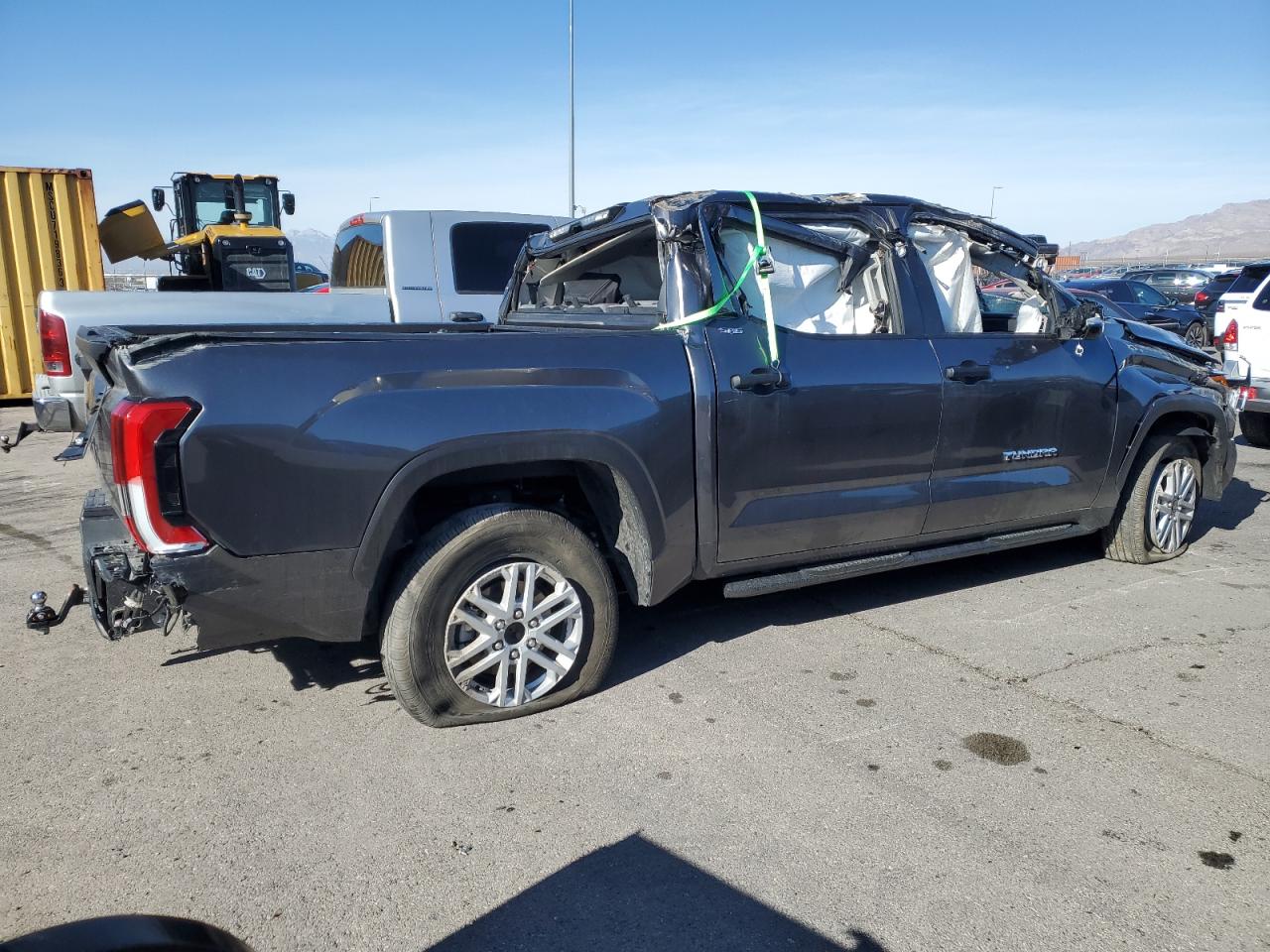 2024 Toyota Tundra VIN 5TFLA5DB5RX236120 Copart auction photo, rollover damage thumbnail 3