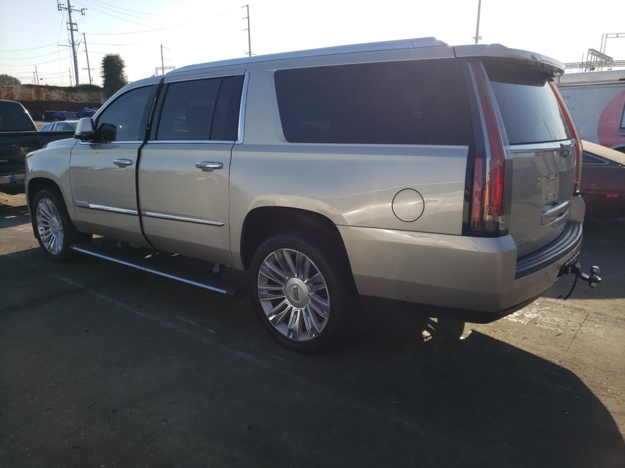 2016 Cadillac Escalade VIN 1GYS4KKJ3GR107848 Copart auction photo, vandalism / minor dent/scratches damage thumbnail 2