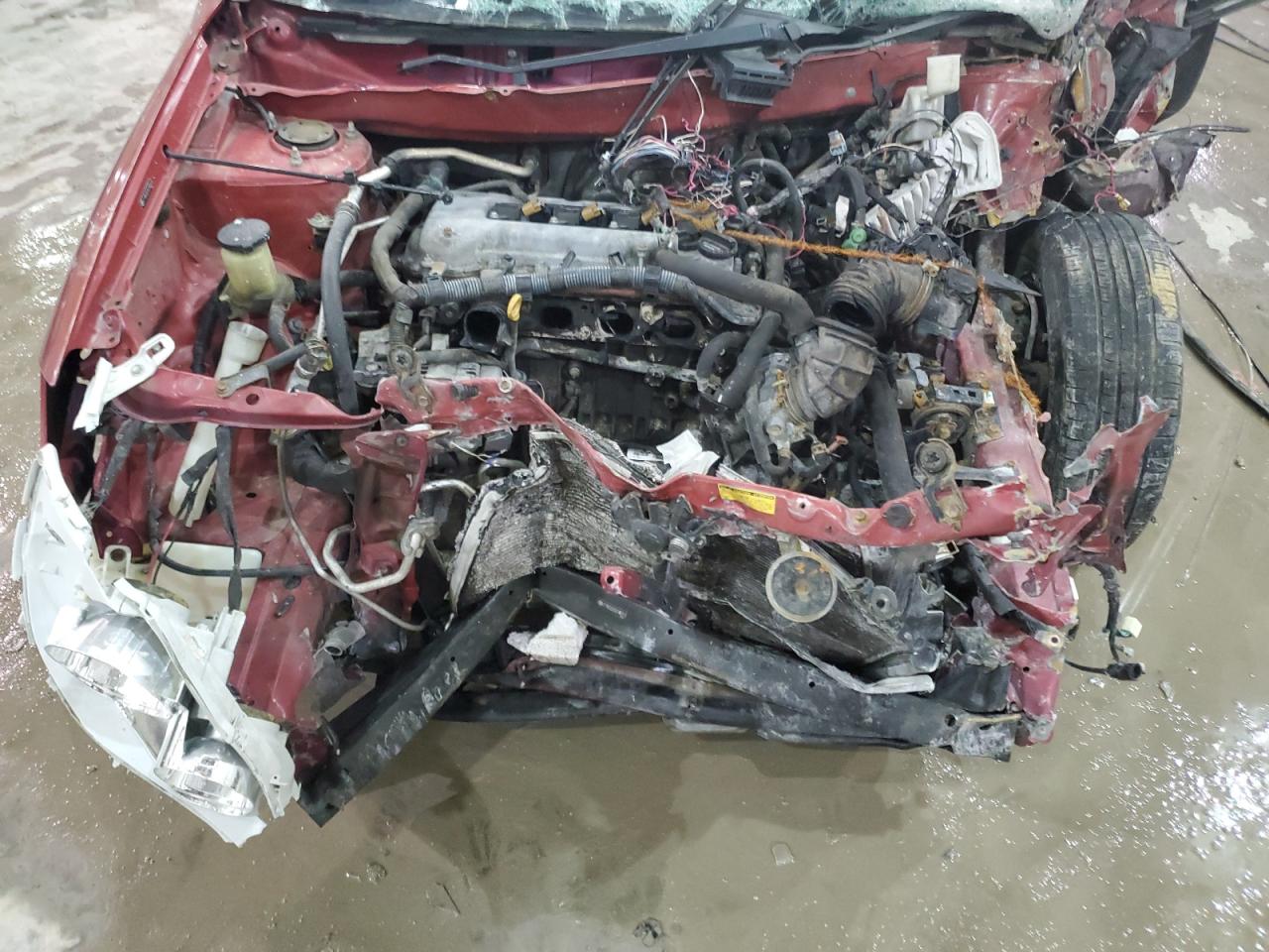 2005 Toyota Corolla VIN 2T1BR32E05C506241 Copart auction photo, front end / side damage thumbnail 12