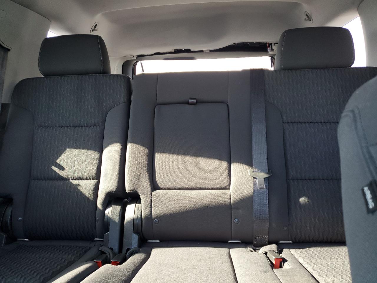 2019 Chevrolet Tahoe VIN 1GNSKAKC6KR121864 Copart auction photo, front end / rear end damage thumbnail 10
