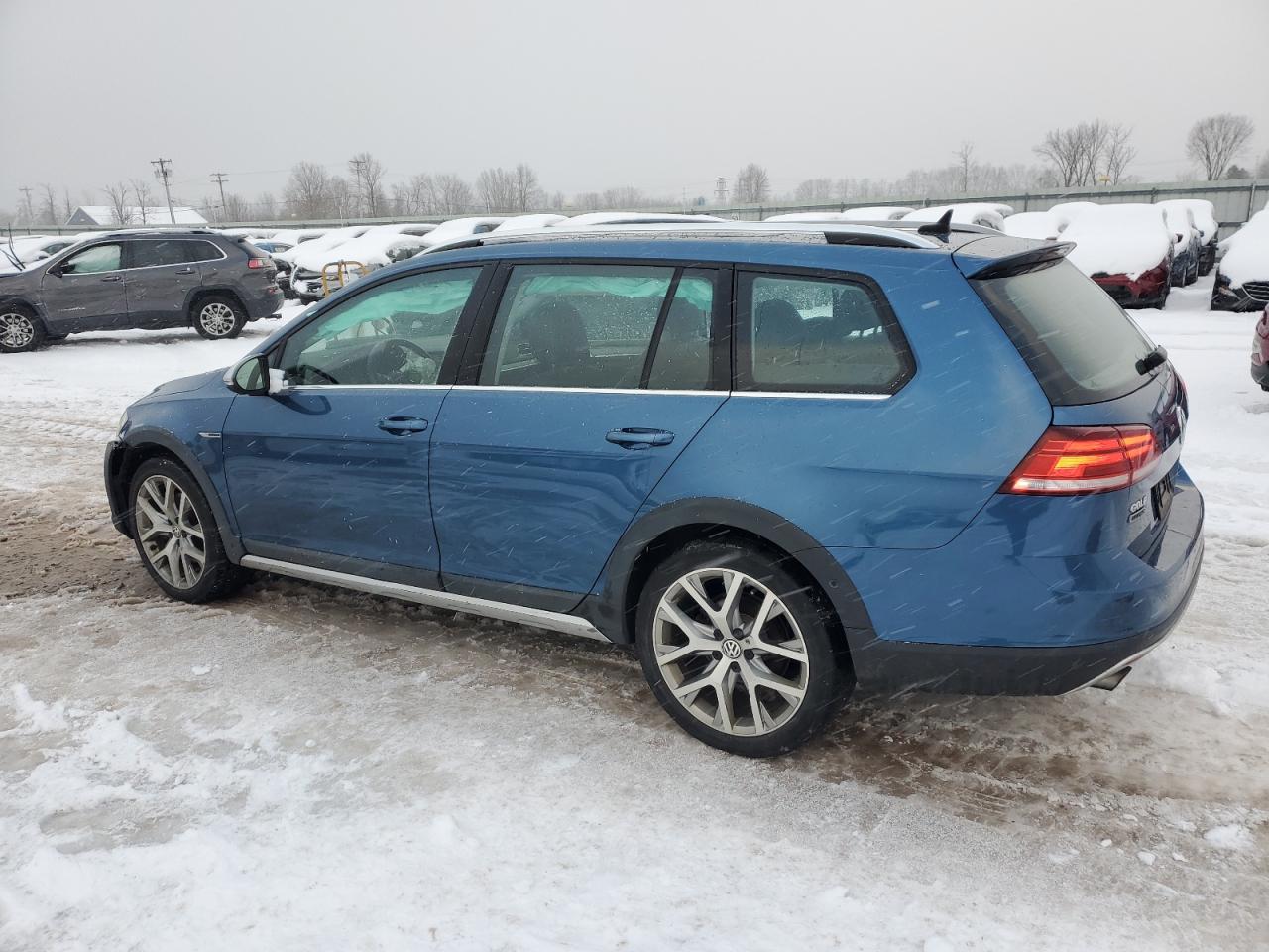 2019 Volkswagen Golf VIN 3VWM17AU0KM509723 Copart auction photo, front end damage thumbnail 2