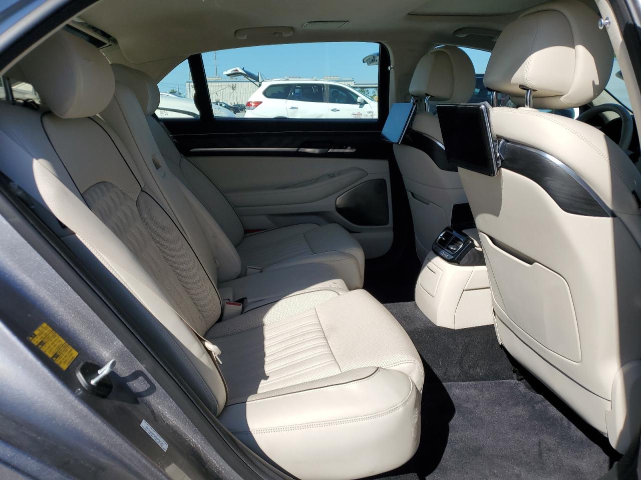 2022 Genesis G90 VIN KMTF54PH0NU096101 Copart auction photo, front end damage thumbnail 10