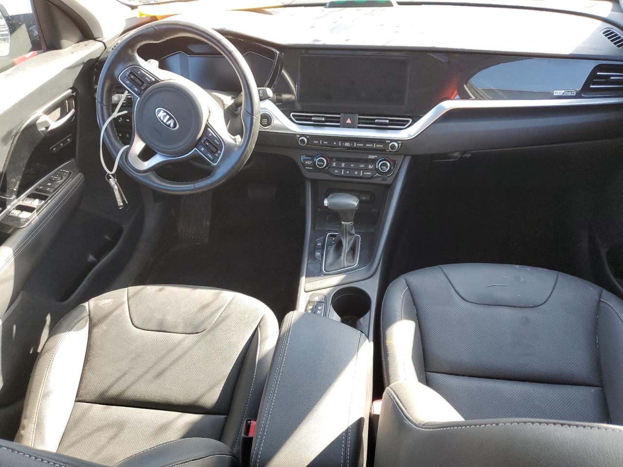 2020 KIA Niro VIN KNDCC3LD2L5401755 Copart auction photo, water/flood damage thumbnail 8