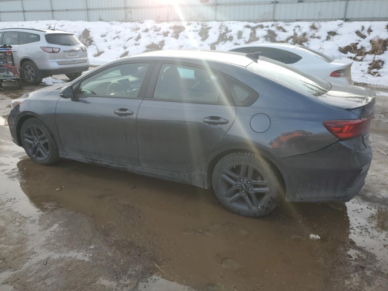 2020 KIA Forte VIN 3KPF34AD0LE238081 Copart auction photo, rear end / minor dent/scratches damage thumbnail 2