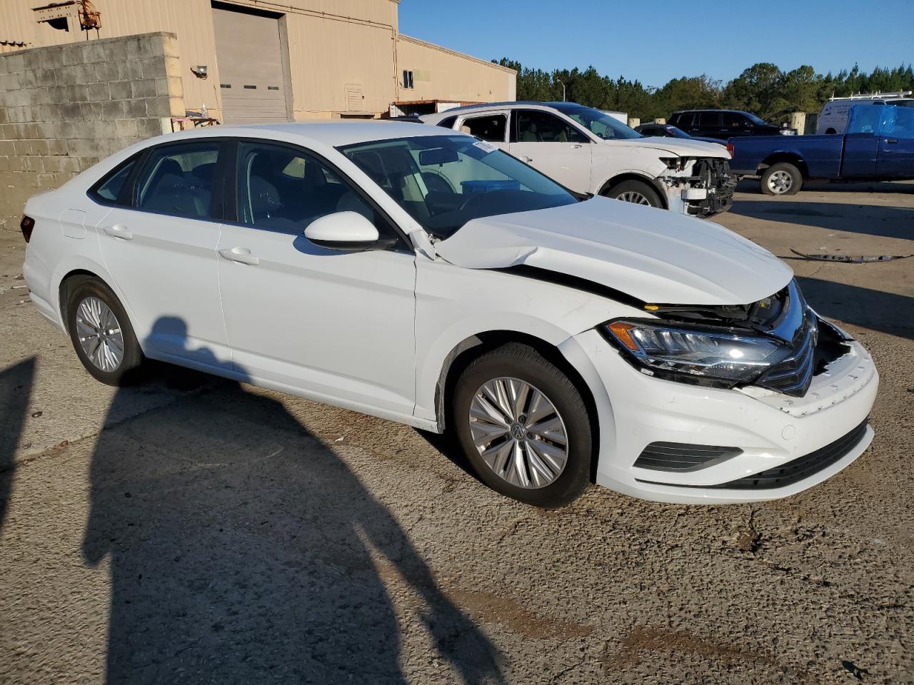 2020 Volkswagen Jetta VIN 3VWCB7BU8LM060879 Copart auction photo, front end damage thumbnail 4