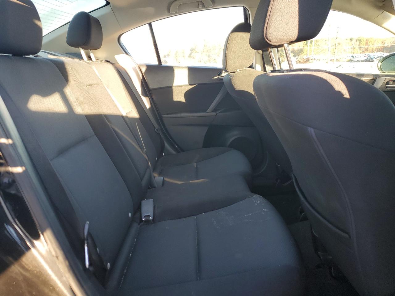 2011 Mazda 3 VIN JM1BL1VF4B1469642 Copart auction photo, minor dent/scratches damage thumbnail 10