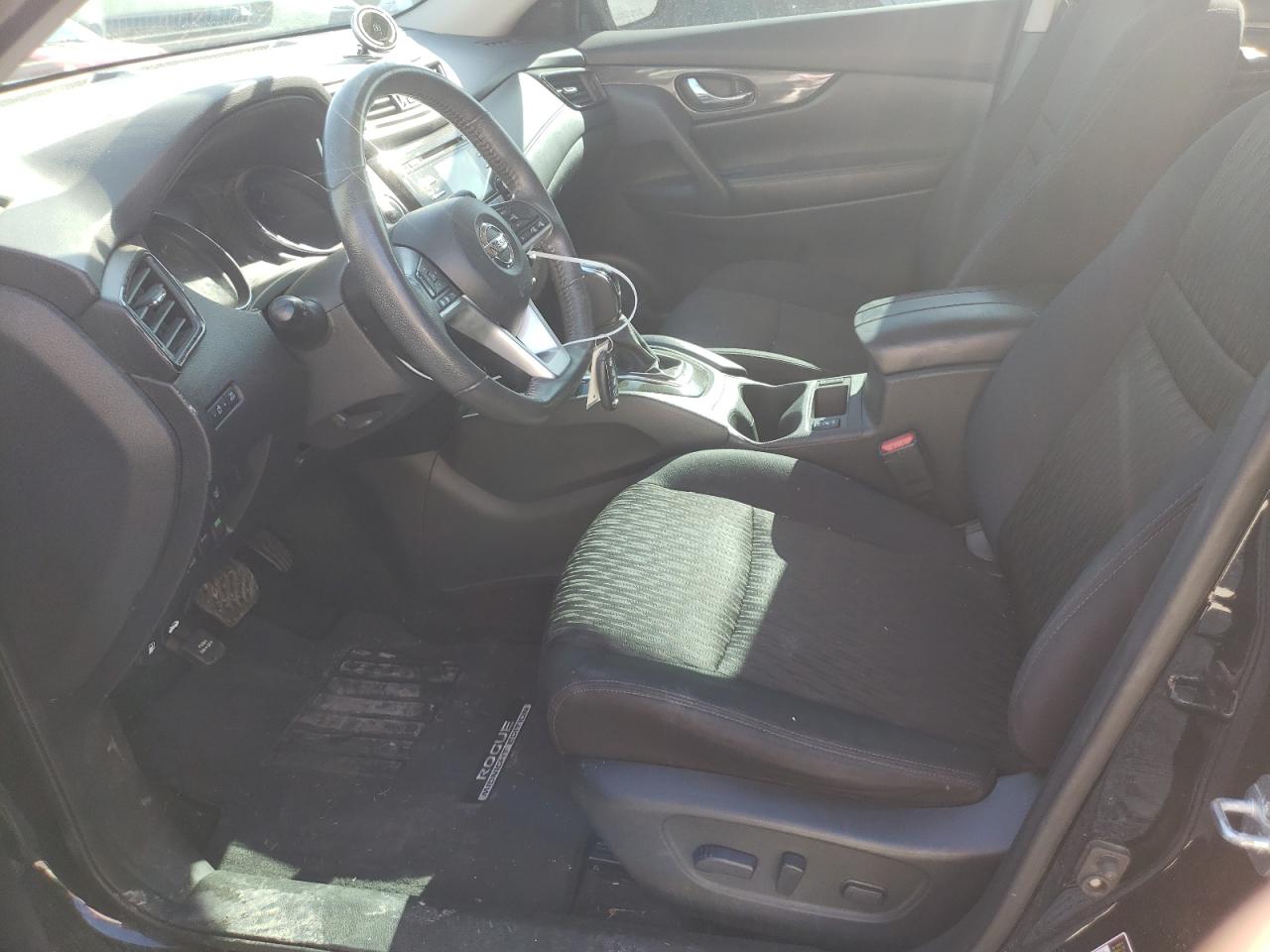 2017 Nissan Rogue VIN 5N1AT2MV8HC821219 Copart auction photo, side / front end damage thumbnail 7