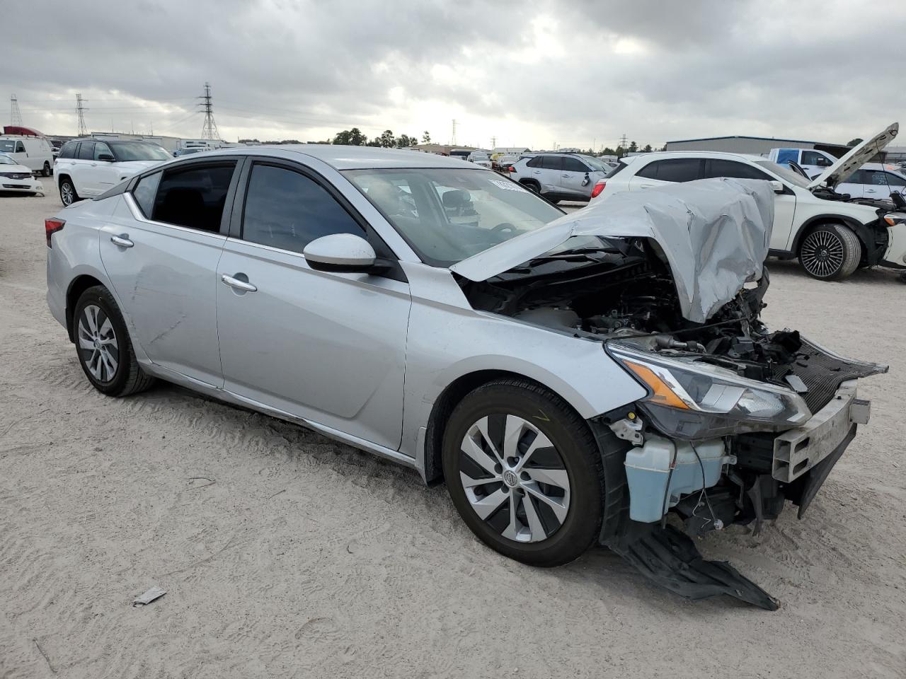 2021 Nissan Altima VIN 1N4BL4BV0MN369438 Copart auction photo, front end / side damage thumbnail 5