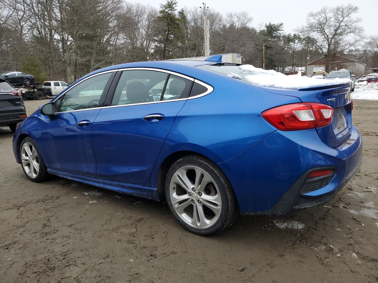 2017 Chevrolet Cruze VIN 1G1BF5SM4H7175576 Copart auction photo, front end / minor dent/scratches damage thumbnail 2