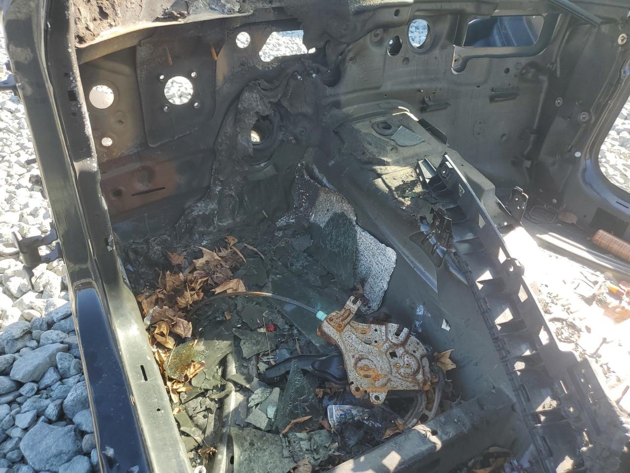 2016 Dodge Charger VIN 2C3CDXGJXGH144061 Copart auction photo, vandalism / stripped damage thumbnail 8