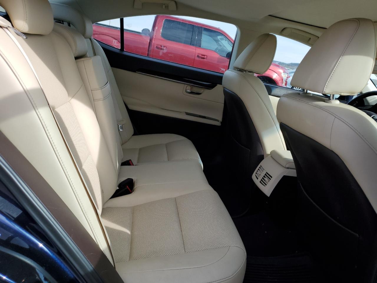 2016 Lexus ES VIN 58ABK1GG7GU033919 Copart auction photo, rear end / minor dent/scratches damage thumbnail 10