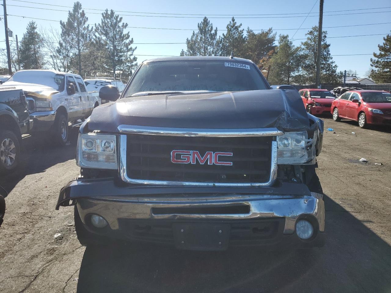 2011 GMC Sierra VIN 3GTP2WE33BG262351 Copart auction photo, front end damage thumbnail 5