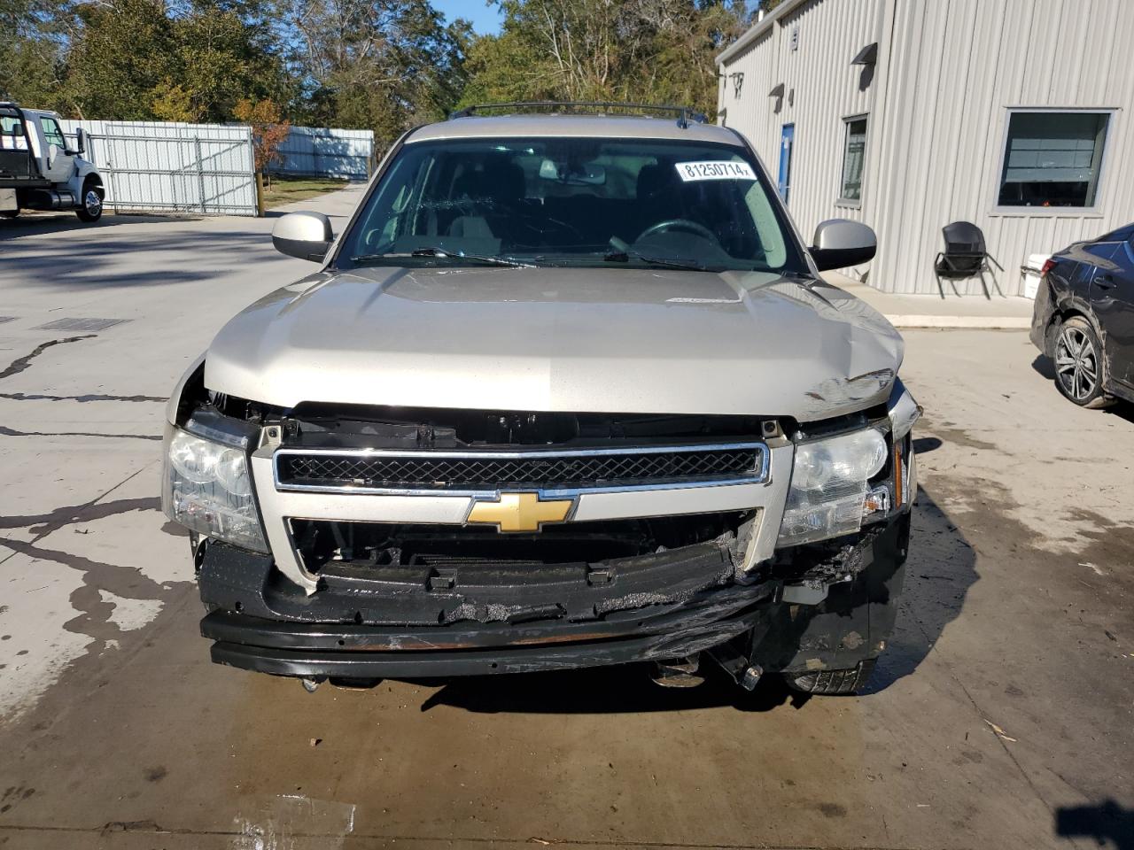 2013 Chevrolet Tahoe VIN 1GNSCAE06DR273886 Copart auction photo, all over damage thumbnail 5