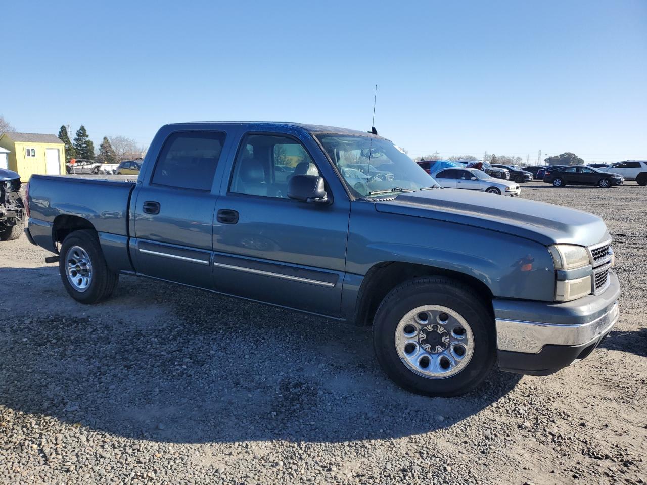 2006 Chevrolet Silverado VIN 2GCEC13T061241188 Copart auction photo, vandalism / side damage thumbnail 4