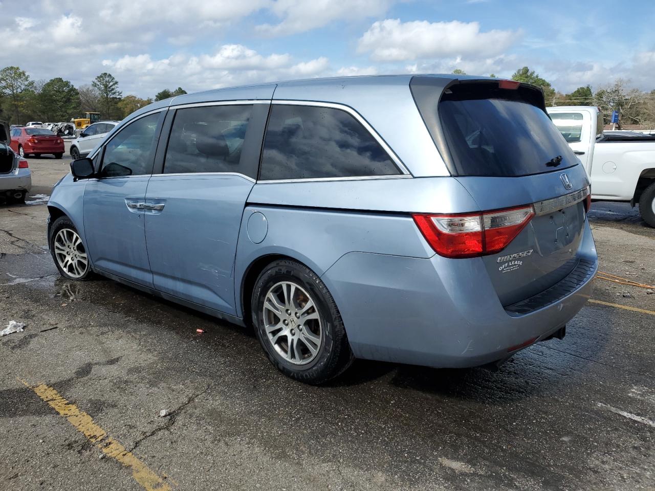 2013 Honda Odyssey VIN 5FNRL5H40DB051489 Copart auction photo, front end damage thumbnail 2