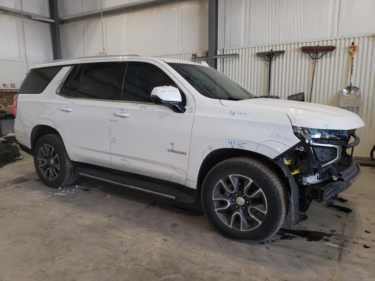 2022 Chevrolet Tahoe VIN 1GNSKNKD2NR121607 Copart auction photo, front end / hail damage thumbnail 4