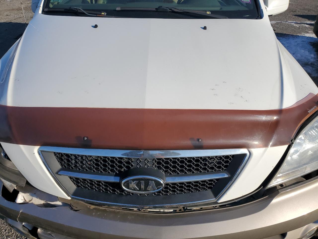 2006 KIA Sorento VIN KNDJD733065602383 Copart auction photo, front end damage thumbnail 12