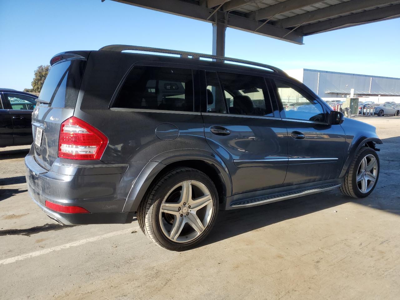 2010 Mercedes-Benz GL-klasse VIN 4JGBF8GE3AA603619 Copart auction photo, front end damage thumbnail 3